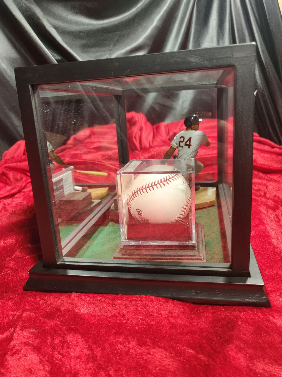 Willie Mays Signed Baseball Shadowbox Card, Figure, Jersey & "HoF 79" JSA Giants