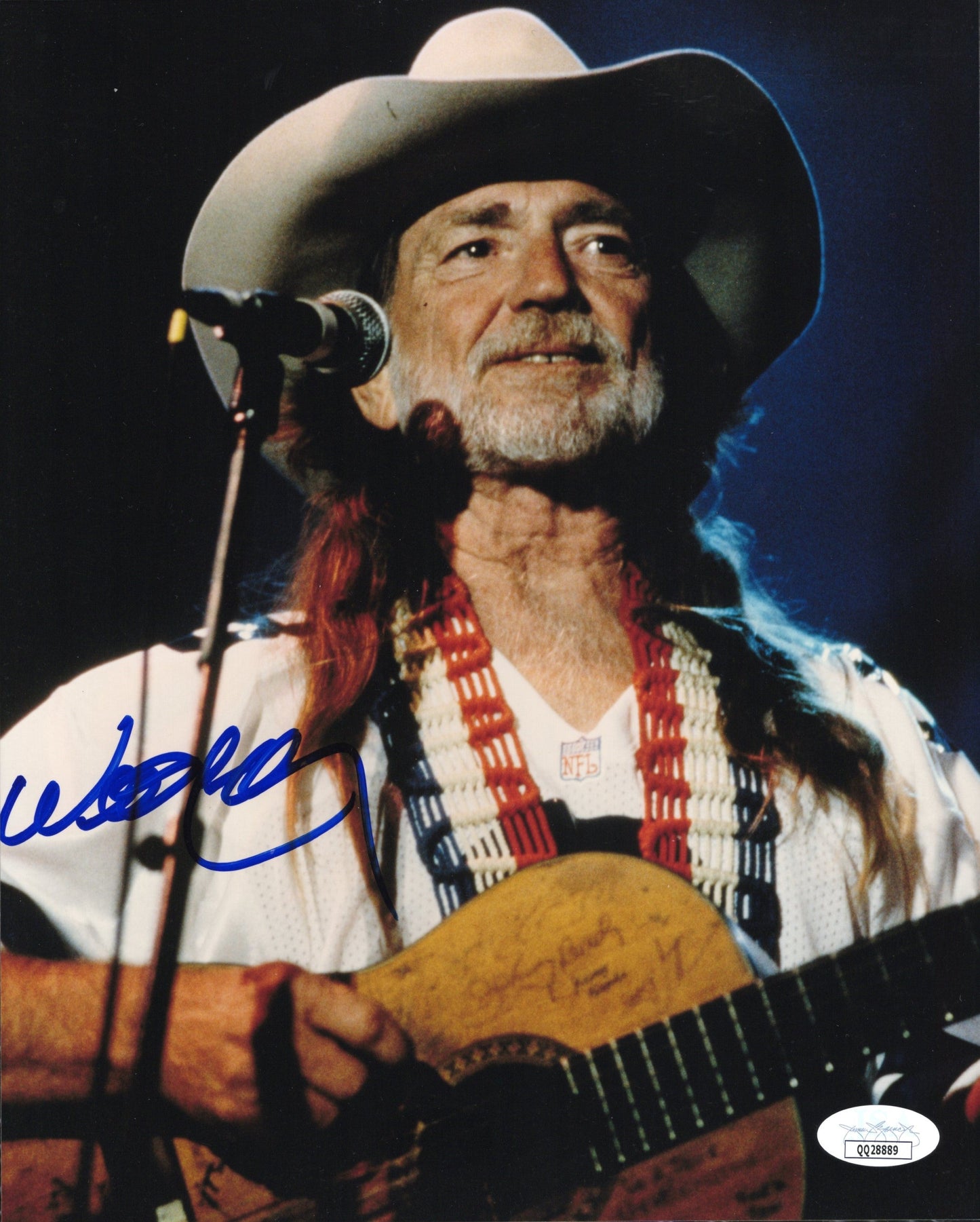 Willie Nelson Signed Photo, Willie Nelson Autograph with Guitar, JSA and PSA Letter Double Certified Authentic QQ28889