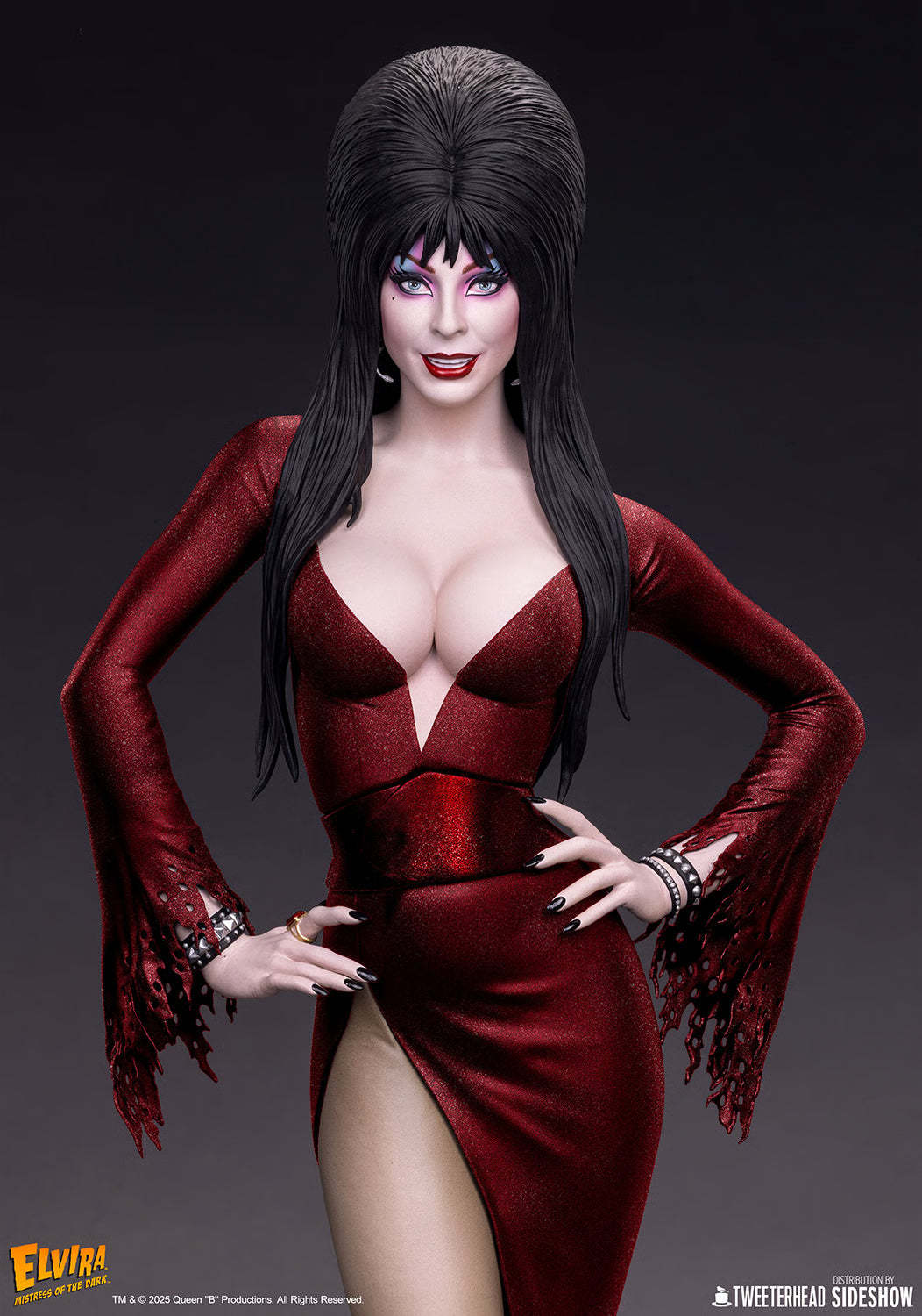 Elvira: Mistress of the Dark (Red Glitter Dress Variant) Statue - Sideshow Tweeterhead