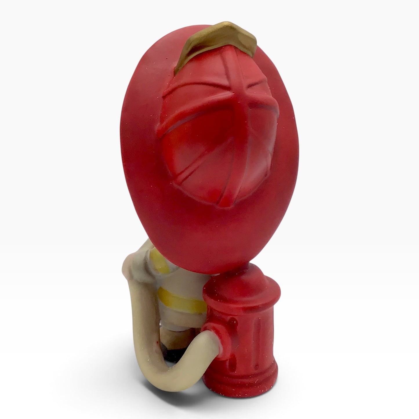 Hallmark Peanuts Gallery Firefighter Pigpen QPC4061 – Numbered Edition Figurine w/ box & COA