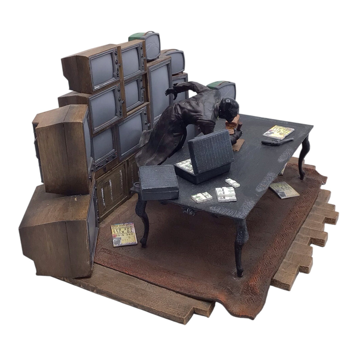 Batman Arkham Origins Joker Collectors Edition Statue w/ Art Book