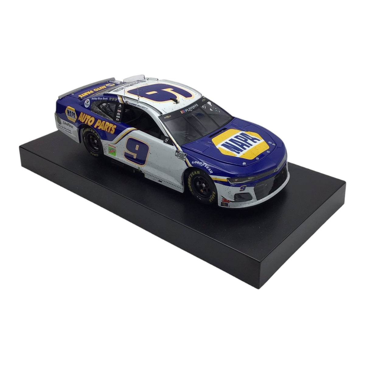Chase Elliot #9 NAPA Martinsville Win 2020 Camaro ZL1 Model