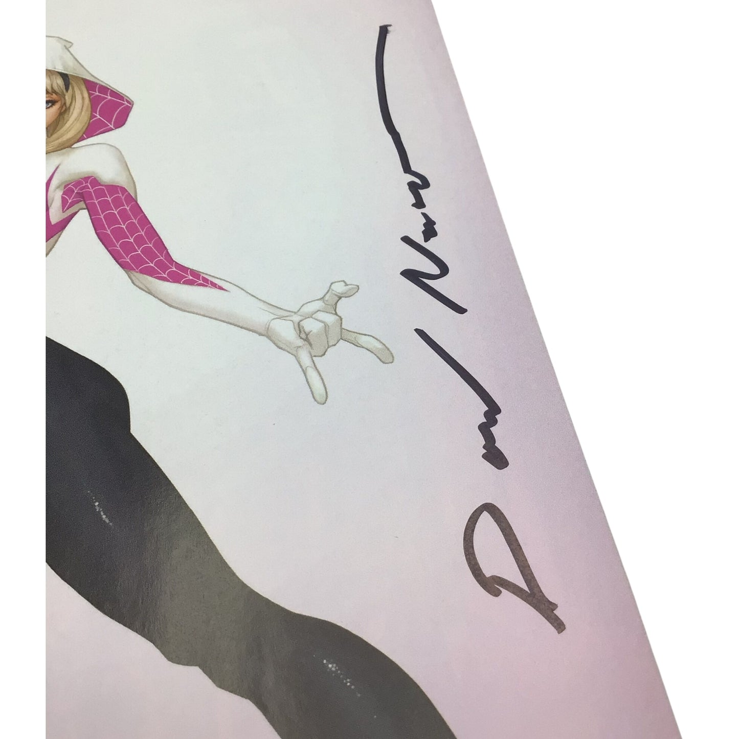 Gwen vs. Carnage #1 Signed by David Nakayama – NM