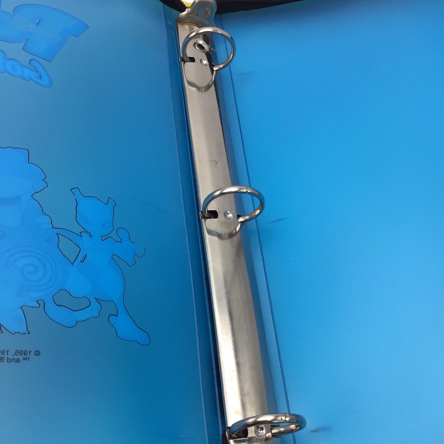 Nintendo Pokémon Blue Translucent Three-Ring Binder – Vintage School Supply Collectible