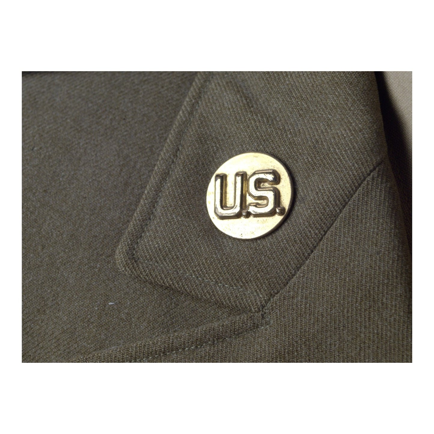 U.S. WWII Army Technical Sergeant Paratrooper Ike Jacket with Wings, Ribbons & Insignia