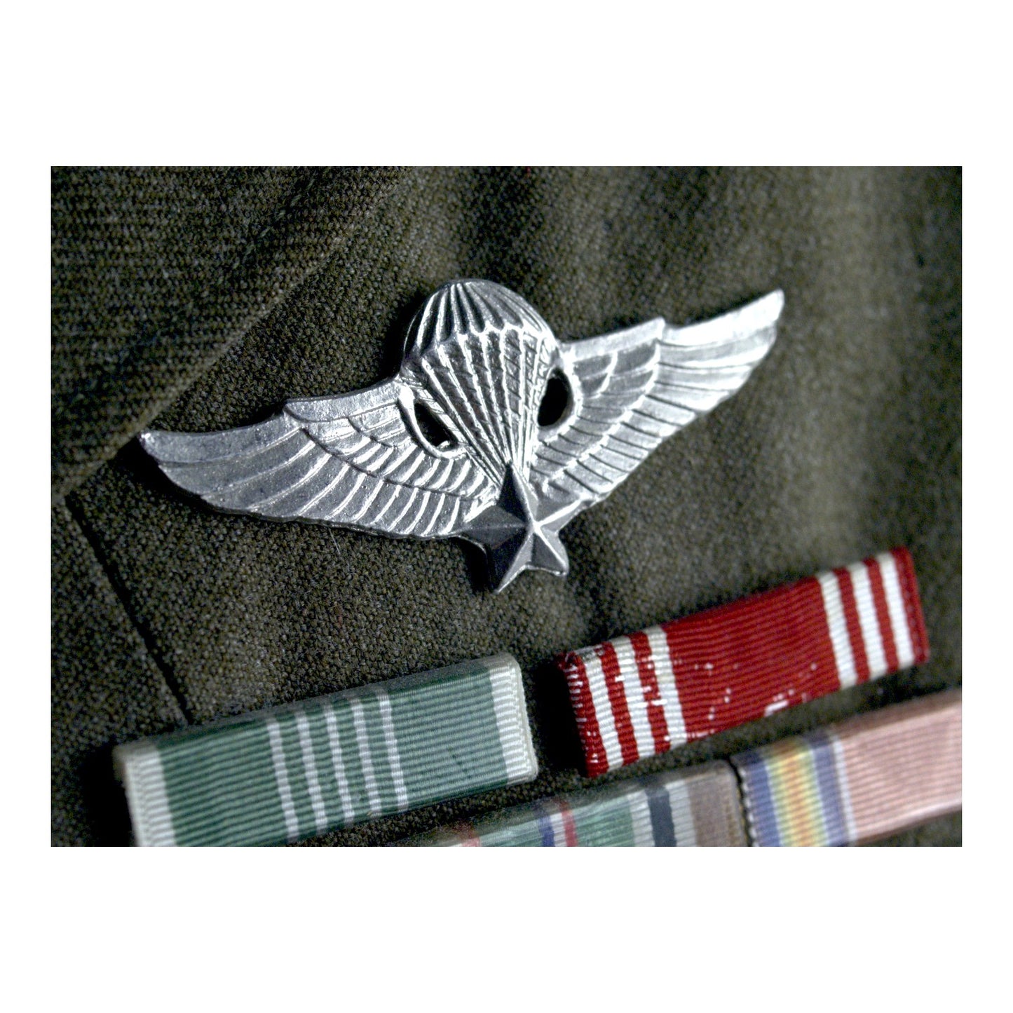 U.S. WWII Army Technical Sergeant Paratrooper Ike Jacket with Wings, Ribbons & Insignia