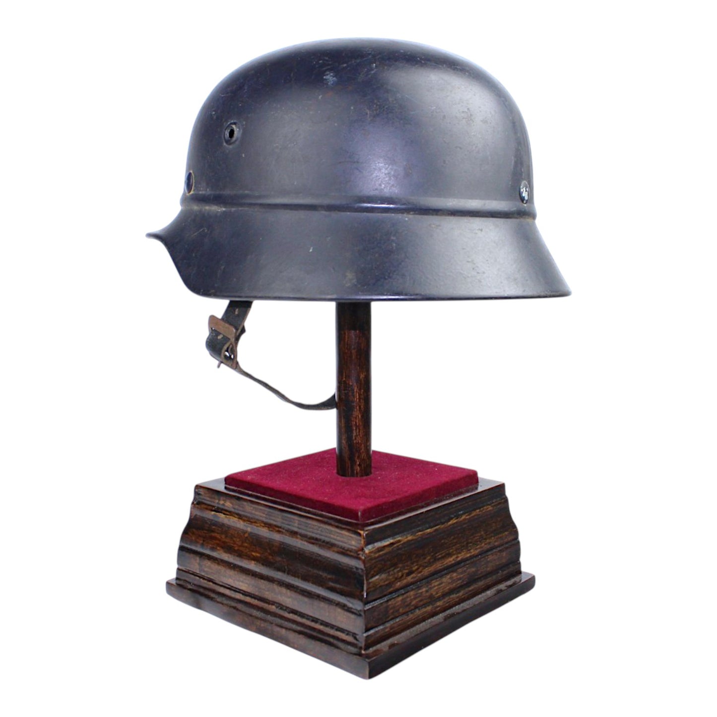 Fantastic German WW2 M40 Luftschutz Helmet Q66 with Complete Liner & Chinstrap