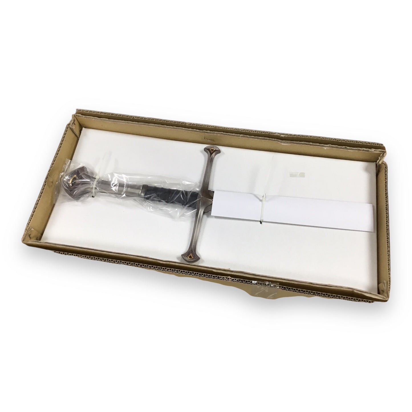 The Lord of the Rings Shards of Narsil Limited Edition by United Cutlery – New in Package