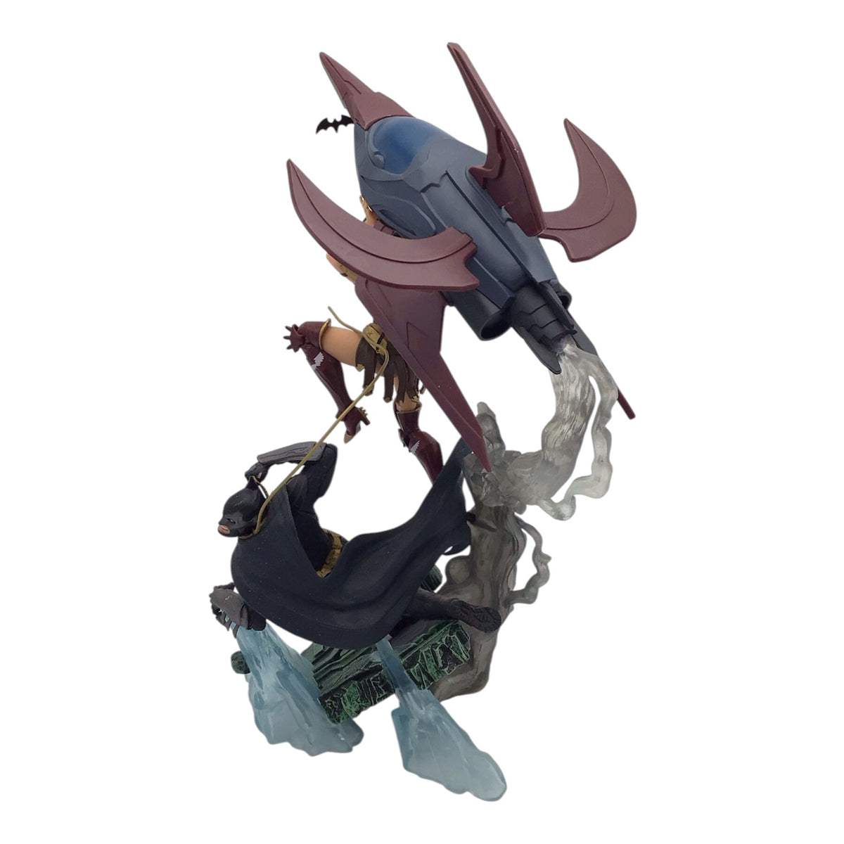 Injustice Gods Among Us Wonder Woman vs Batman Statue