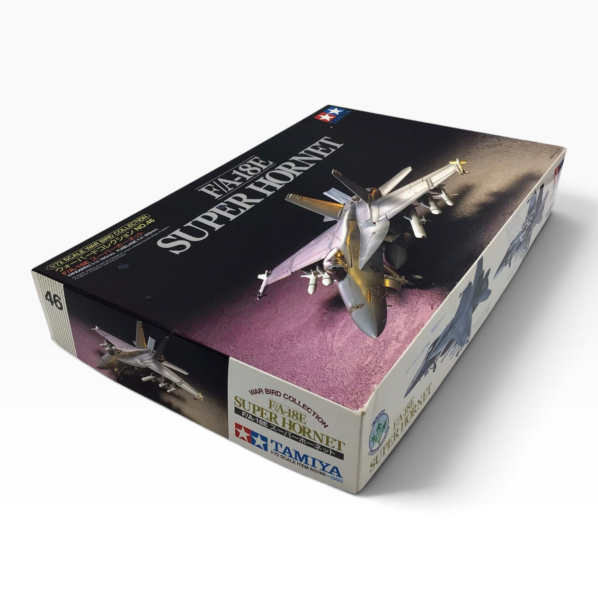 Tamiya F/A-18E Super Hornet 1/72 Scale Model Kit (1999)