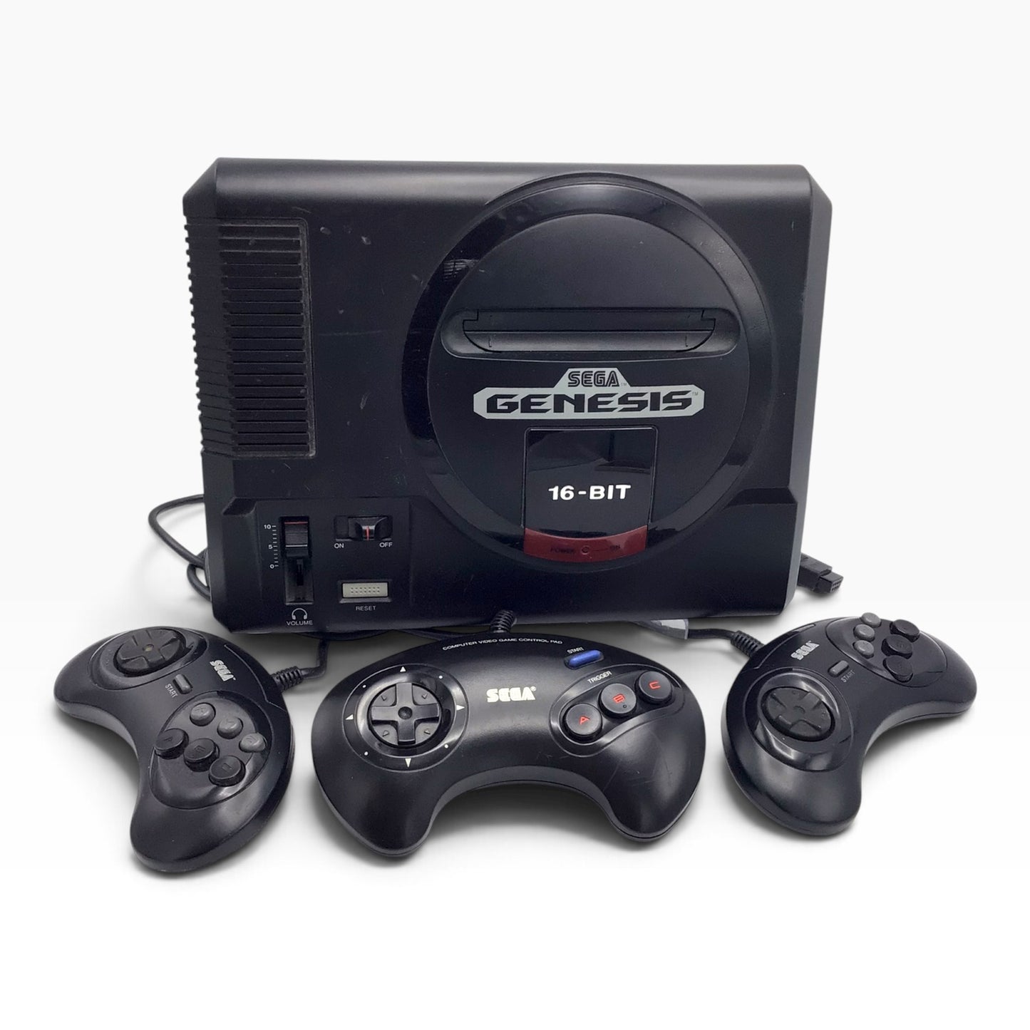 Sega Genesis Model 1601 Gen 1 Console System Bundle – Cabels and 3 Controllers – Tested & Working