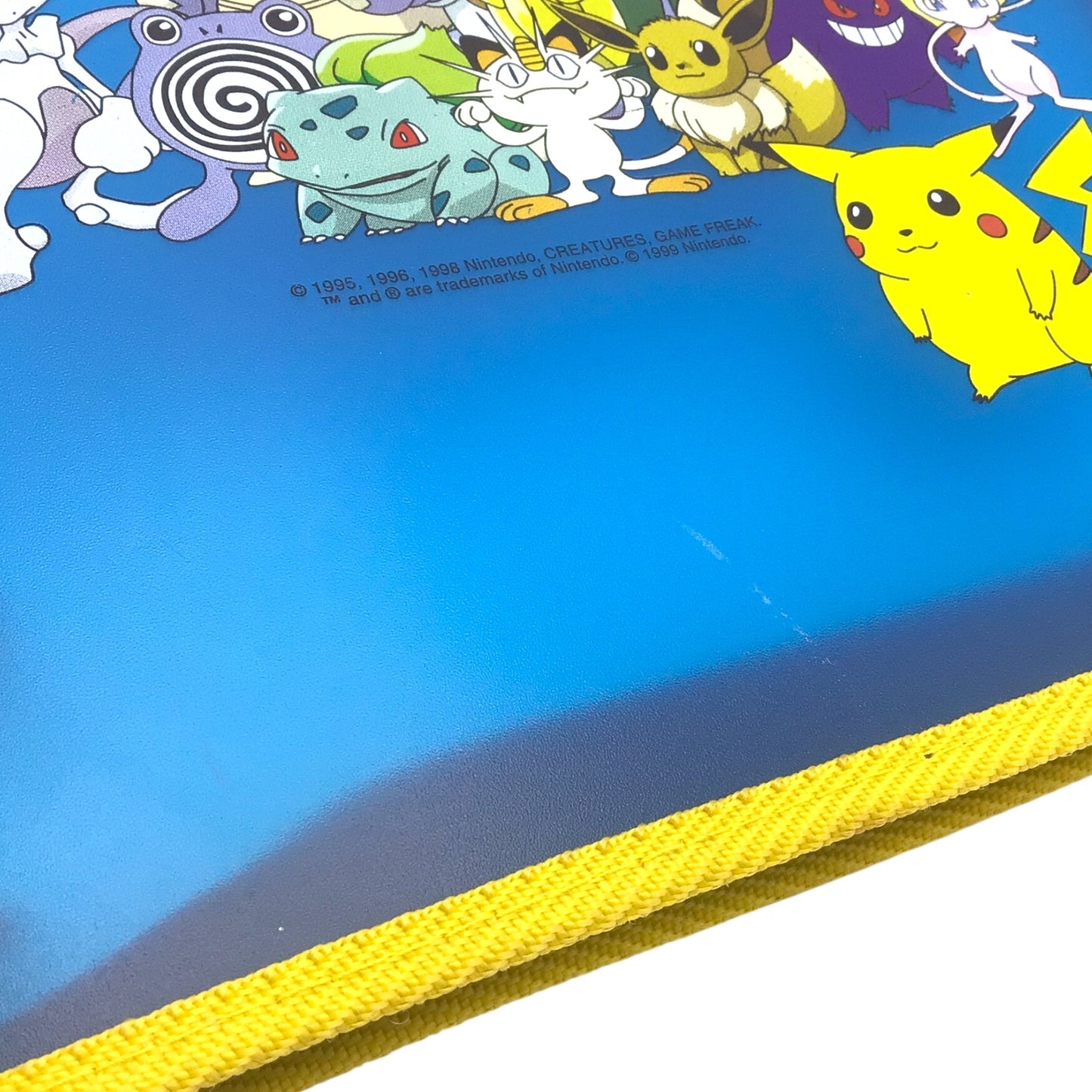 Nintendo Pokémon Blue Translucent Three-Ring Binder – Vintage Pokémon Collectible