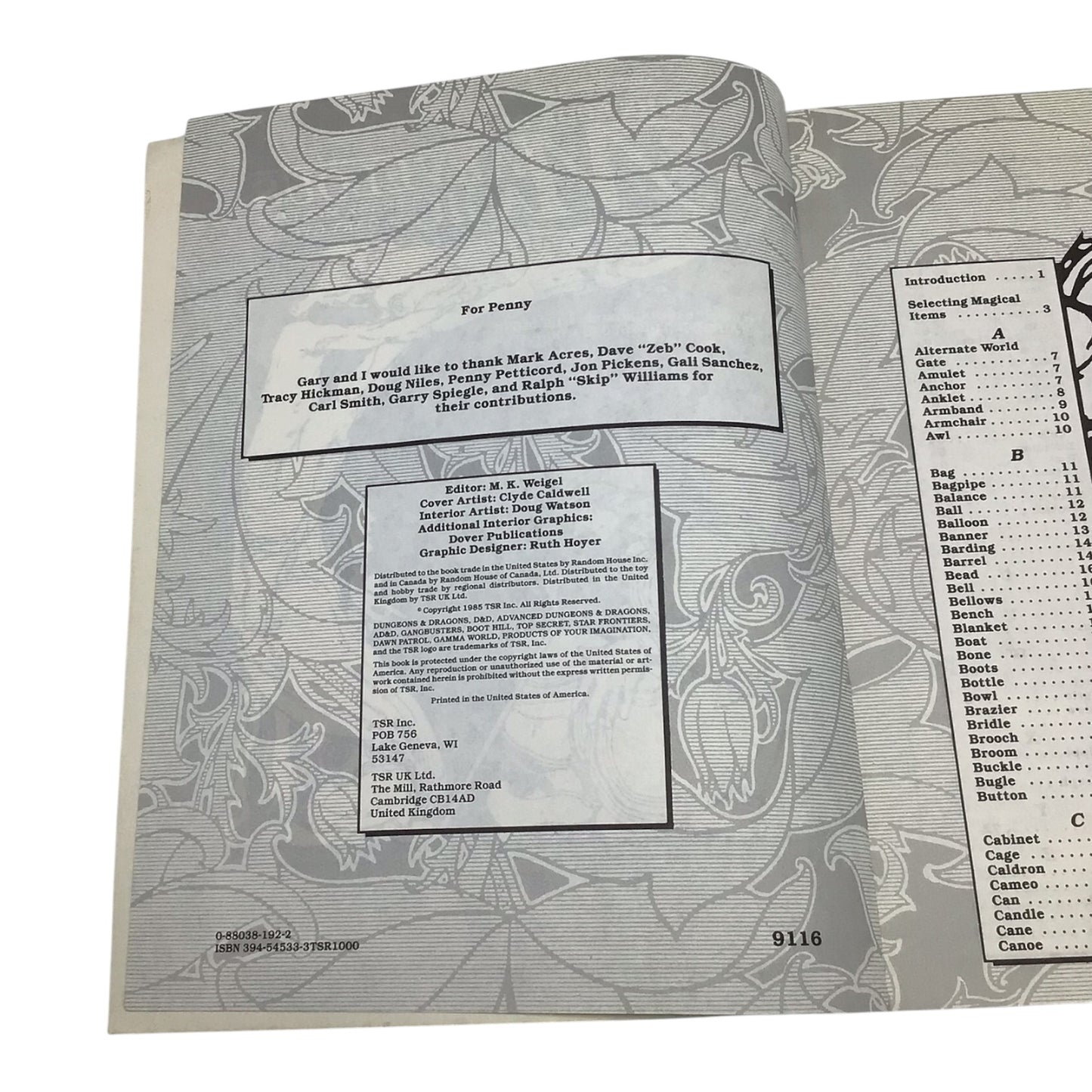 Dungeons & Dragons The Book of Marvelous Magic Game Supplement AC4 #9116 1985