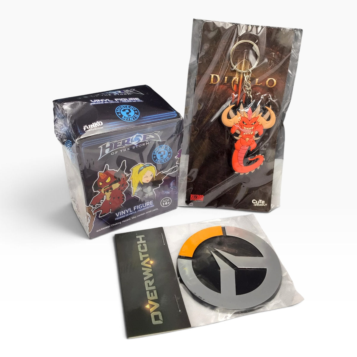 BlizzCon 2015 Goody Bag Gray Messenger Bag & Blizzard - Gaming Collectibles Set