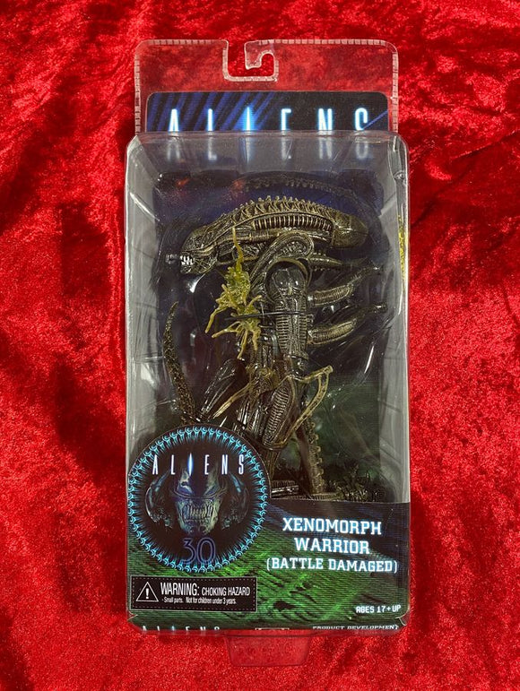 Aliens Xenomorph Warrior Alien Action Figure Battle Damaged