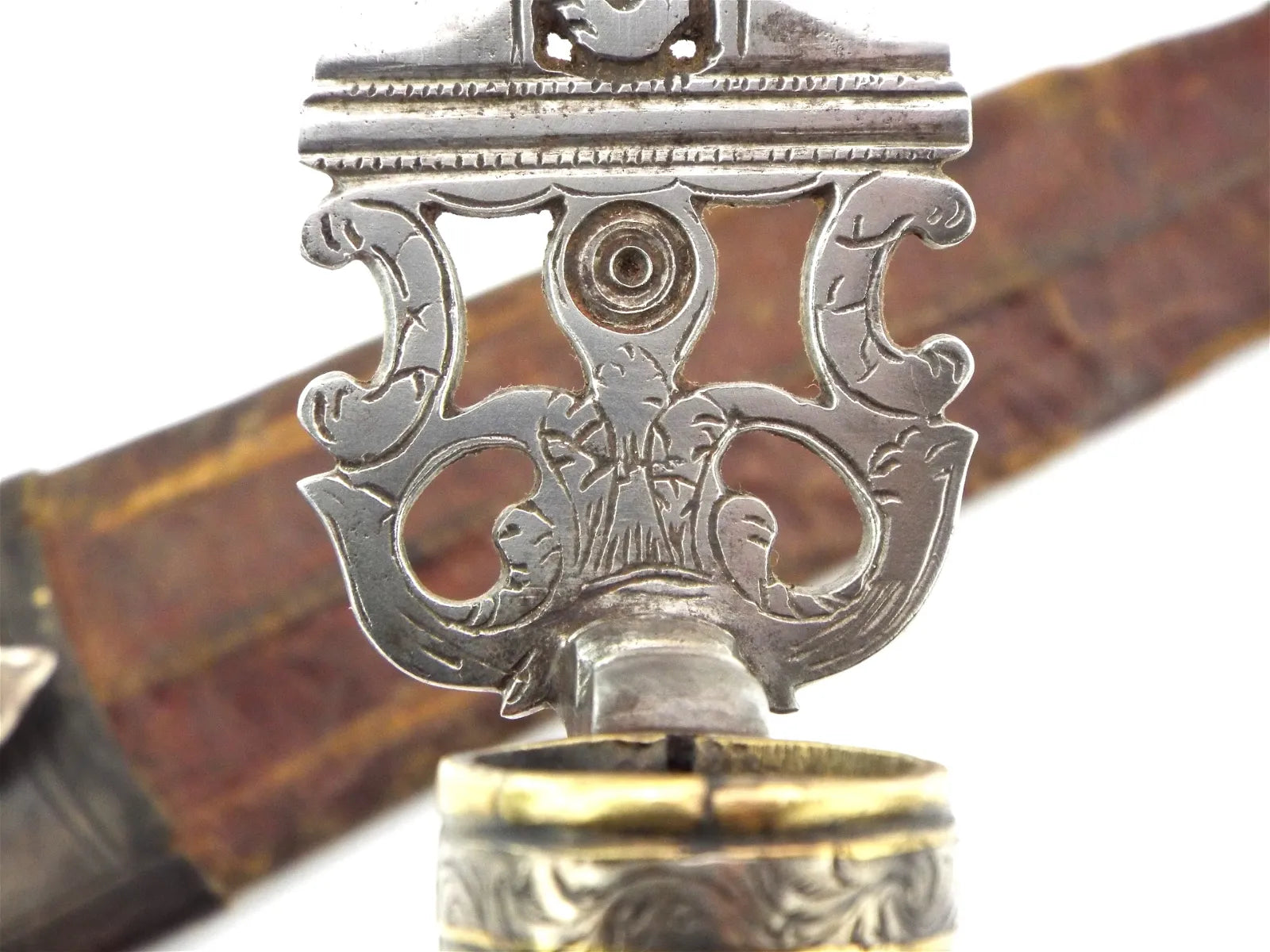 American Revolutionary War Period 18th Century Italian Large Socket Bayonet Dagger with Exquisite Chiseled & Pierced Steel of Superb Quality