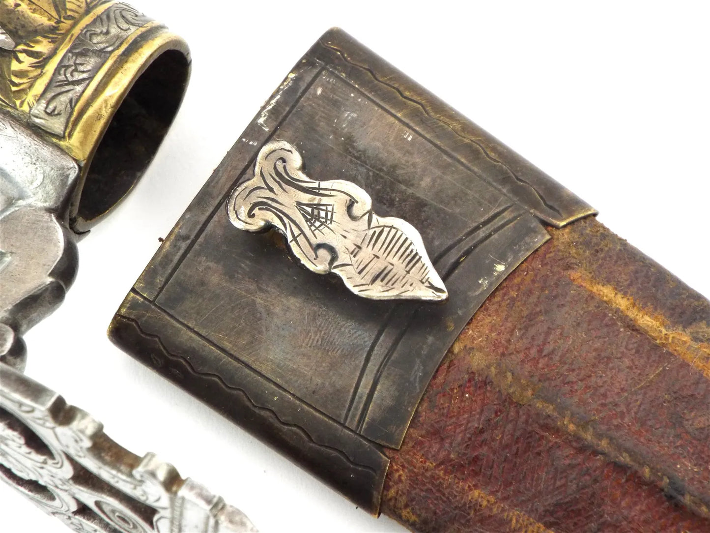American Revolutionary War Period 18th Century Italian Large Socket Bayonet Dagger with Exquisite Chiseled & Pierced Steel of Superb Quality