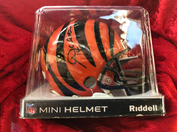 Rob Gronkowski Patriots Certified Authentic Autographed Mini-helmet Sh –  Collectors Crossroads