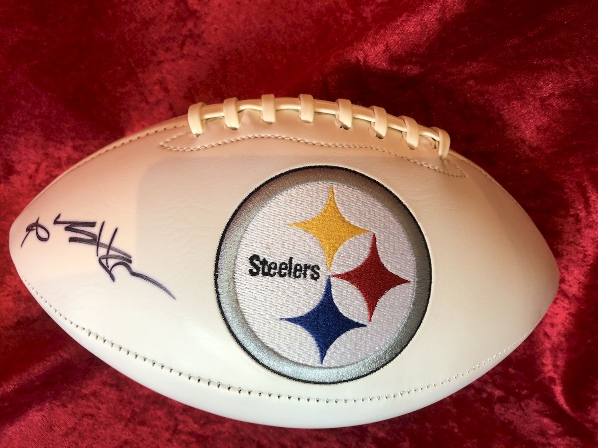 Antonio Brown Steelers Certified Authentic Autographed Football Shadowbox