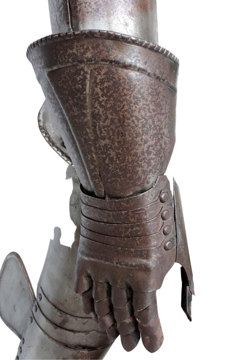 Attractive Victorian Era Suit of Armor in the style of 16-17th Century Italian or French Knight with Beautiful Large Etched Crowned Crest to Cuirass