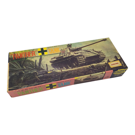 Aurora German Panther Tank Plastic Model Kit – 1/4" Scale (1963)