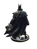 BATMAN BLACK & WHITE - BATMAN STATUE BY MIKE MIGNOLA - DC 2022
