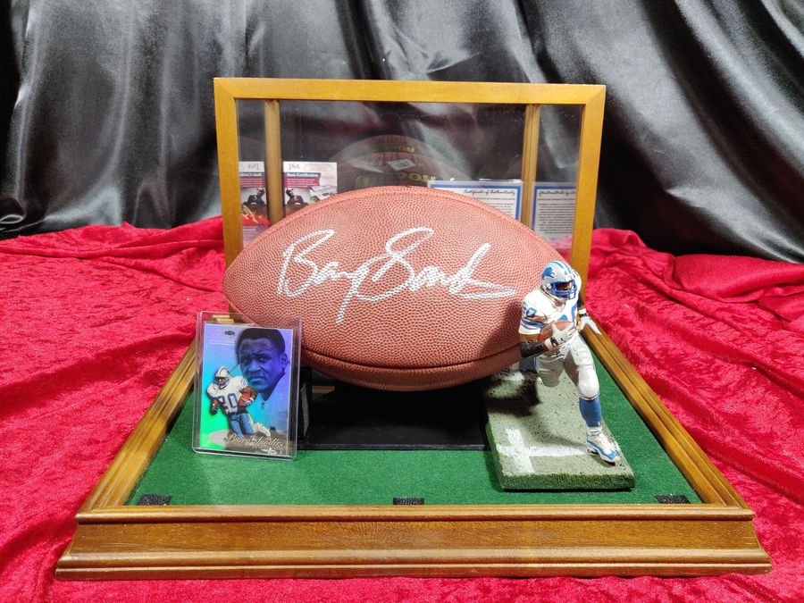 Barry Sanders Lions Autographed Game Ball in Shadowbox with Card and Figure