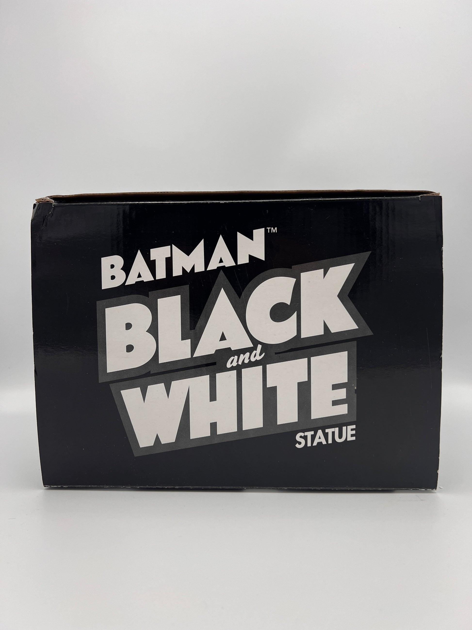 Batman: Black And White - Neal Adams Statue- Limited Edition #176/3500