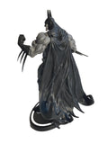 Batman: Black & White BATMAN Statue By Simon Bisley - 581/ 5000 - DC COLLECTIBLES