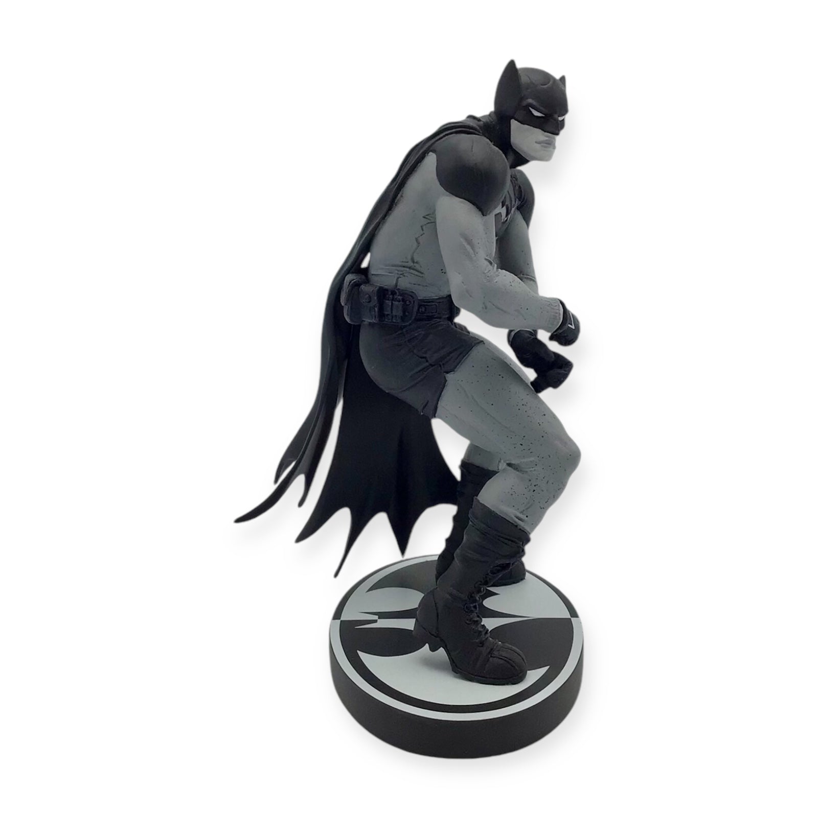 Batman: Black & White Statue by Paul Pope - DC Direct 1482/4000 Limited Edition