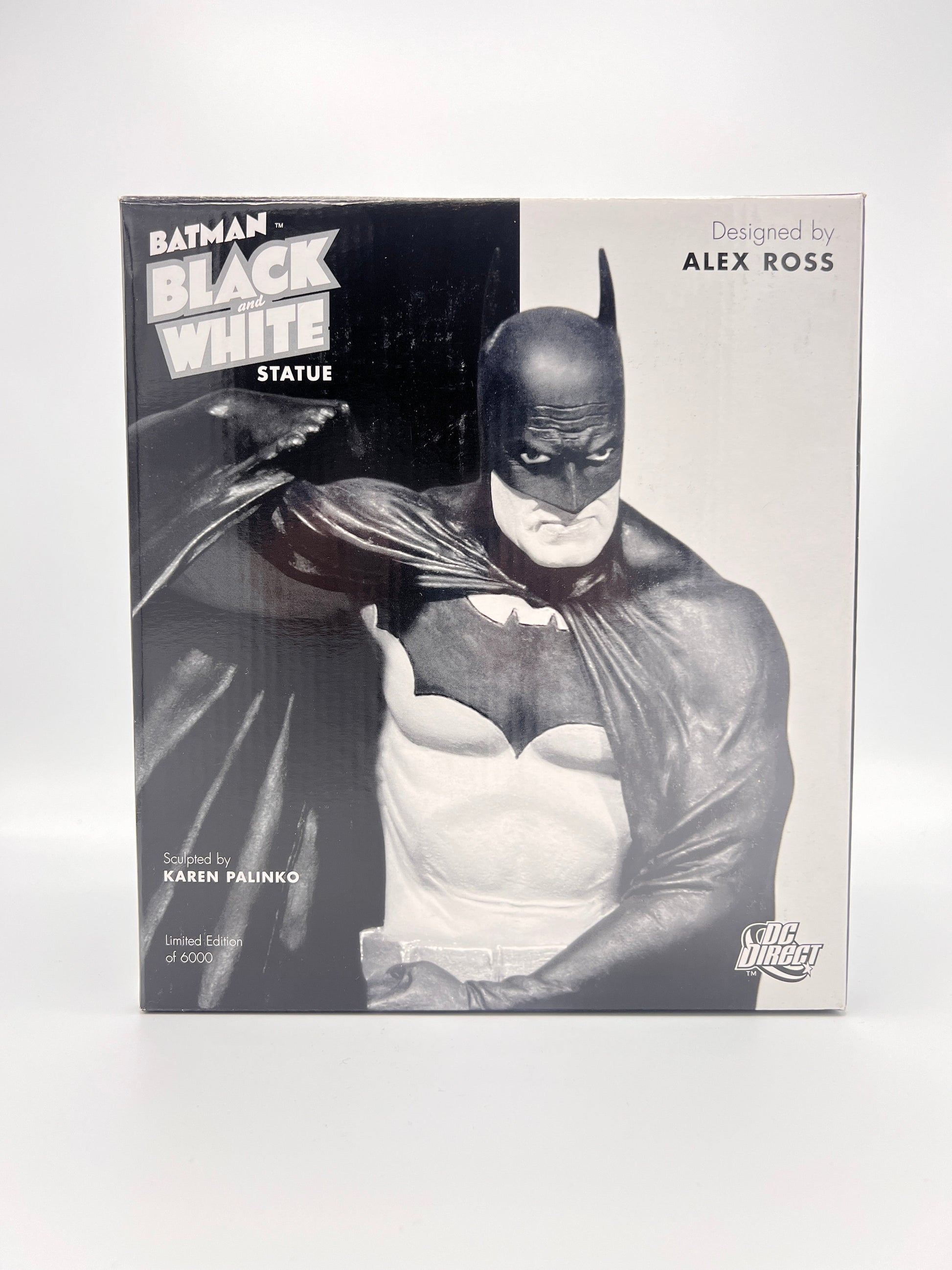 Batman Black and White - Alex Ross statue - DC Direct 0597 / 6000