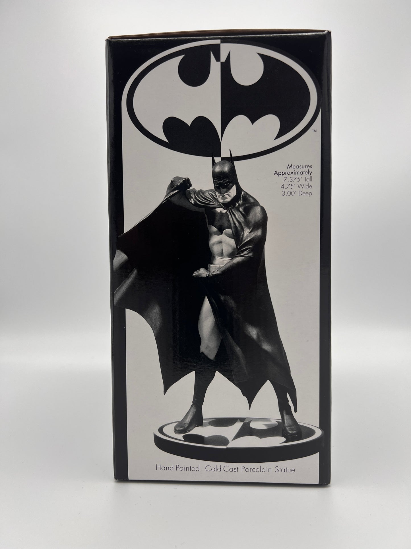 Batman Black and White - Alex Ross statue - DC Direct 0597 / 6000