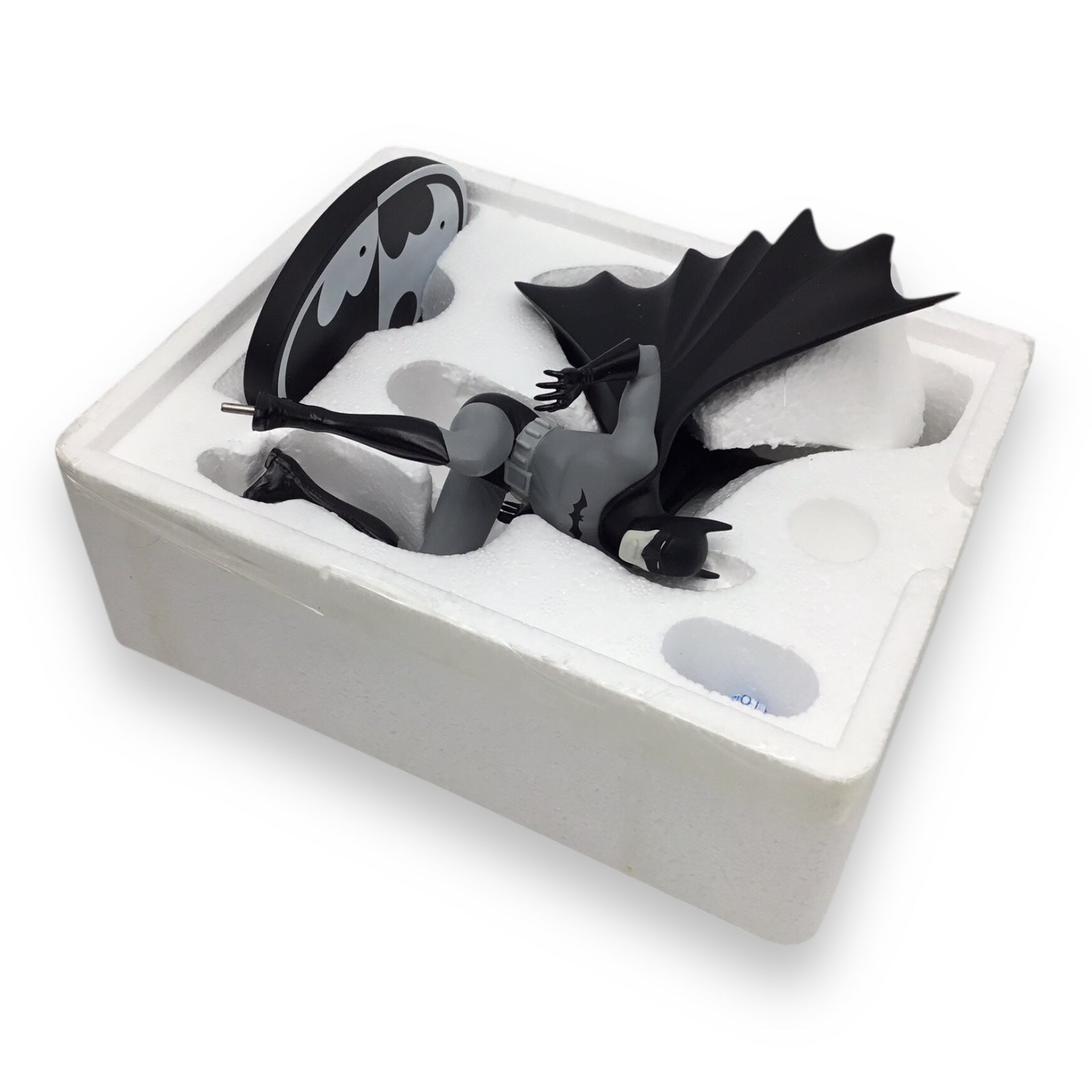 Batman Black and White Statue by DC Direct – Based on the Art of Bob Kane