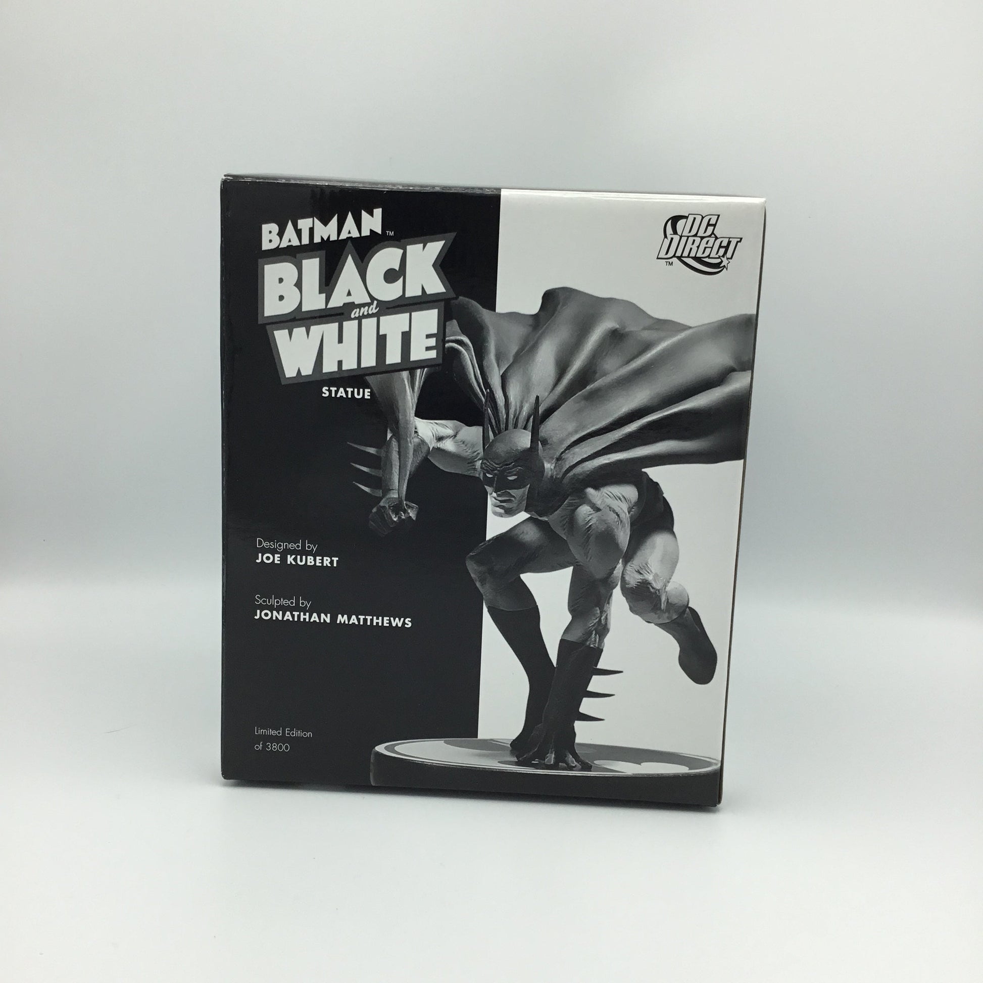 Batman: Black and White Statue - by Joe Kubert - DC Direct 1572/3800