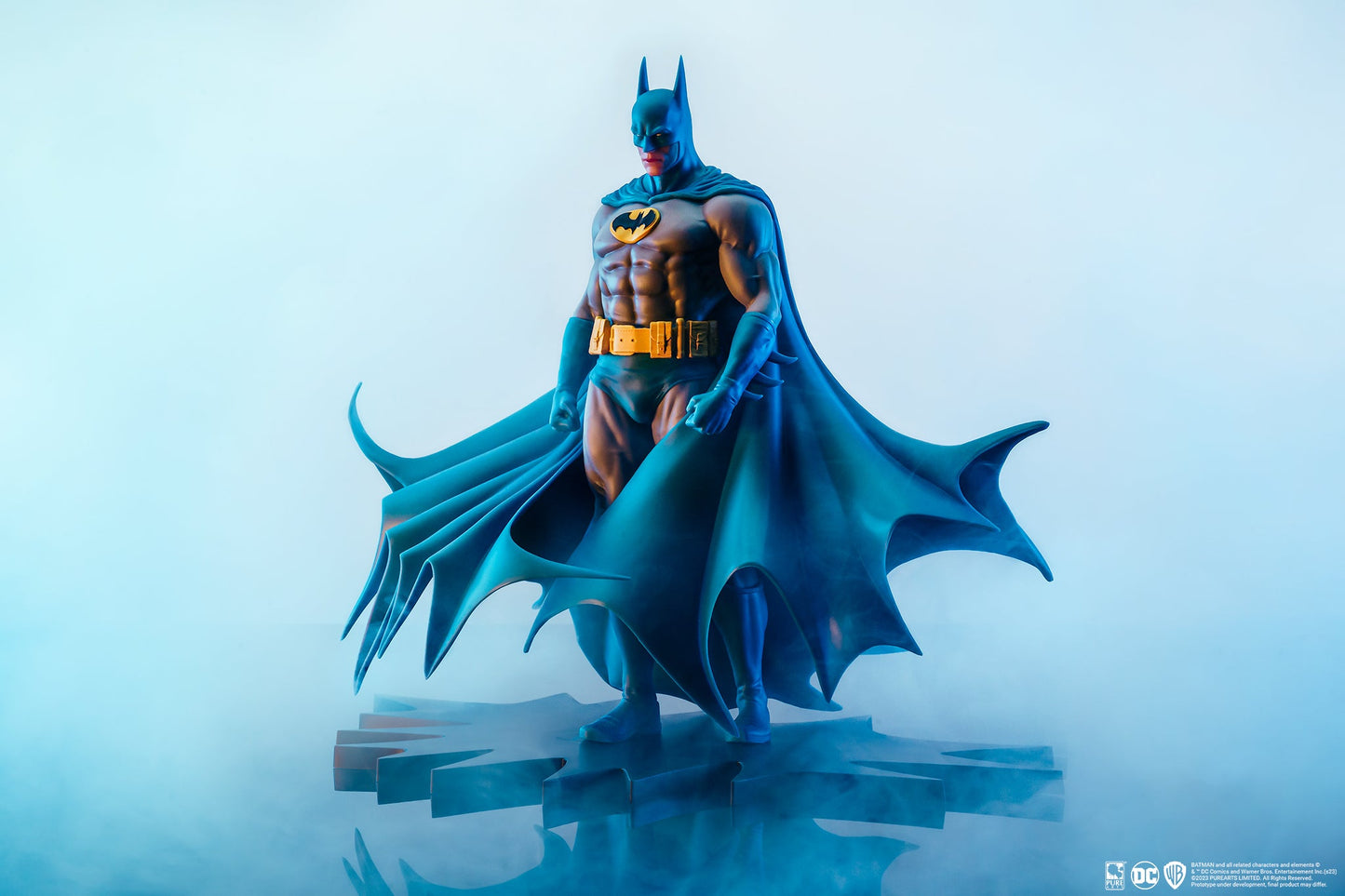 Batman - Classic Version - 1:8 Scale Statue - PX 2023 DC Heroes