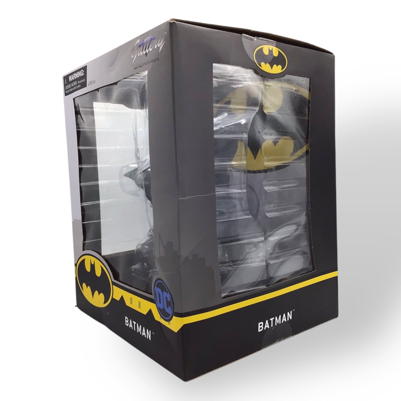 Batman Gallery PVC Diorama – Diamond Select Toys, DC Comics Figure