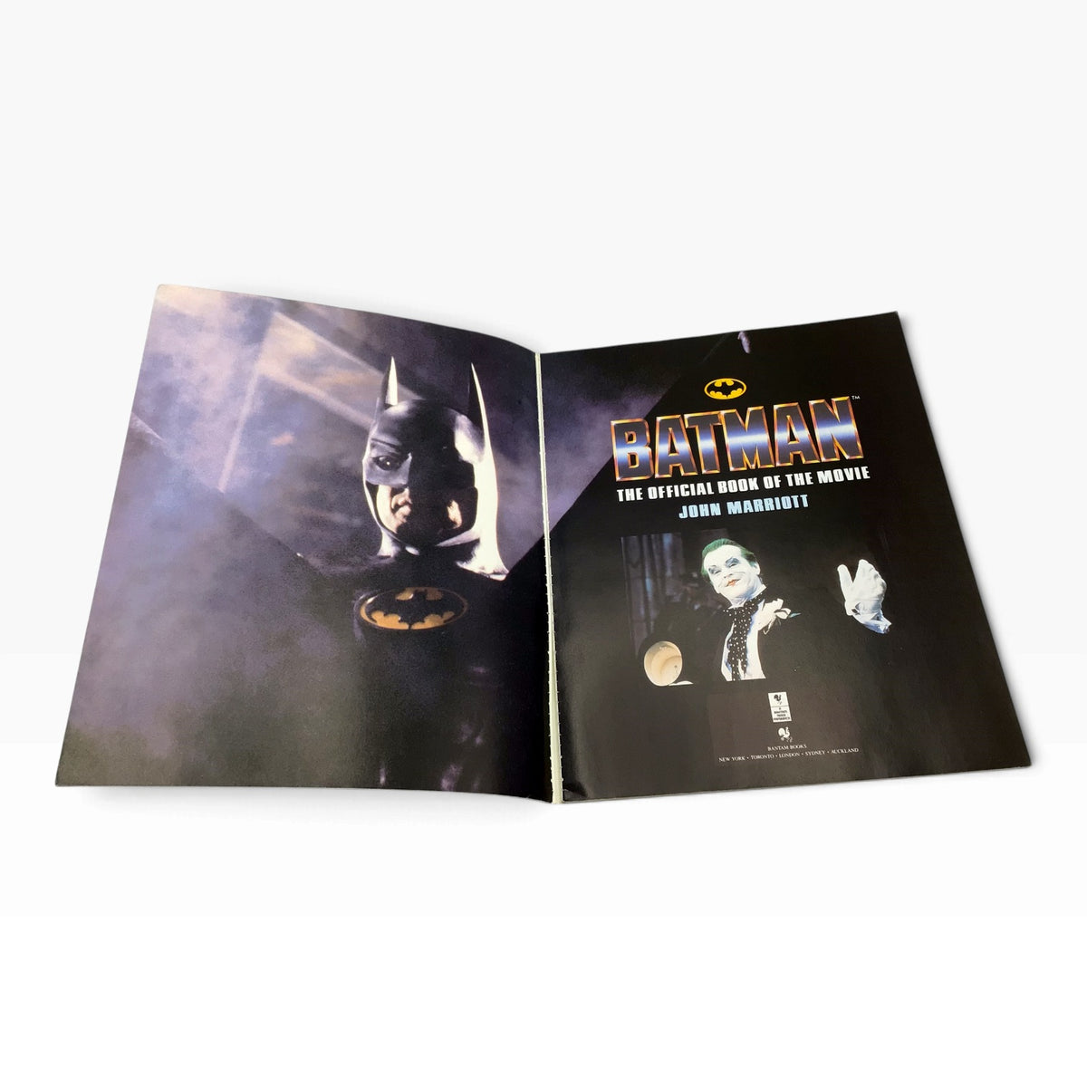 Batman: The Official Book of the Movie – 1989 – John Marriott – Bantam Books