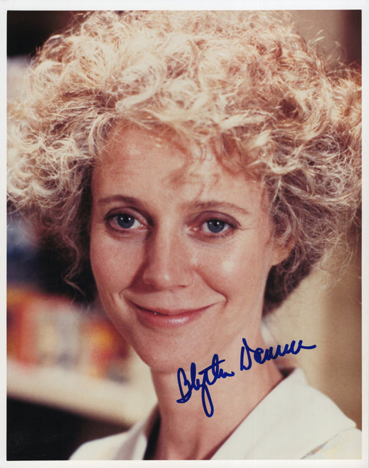 Blythe Danner Signed Photo 8x10, Blythe Danner Autograph in Futureworld, PSA Letter Certified Authentic