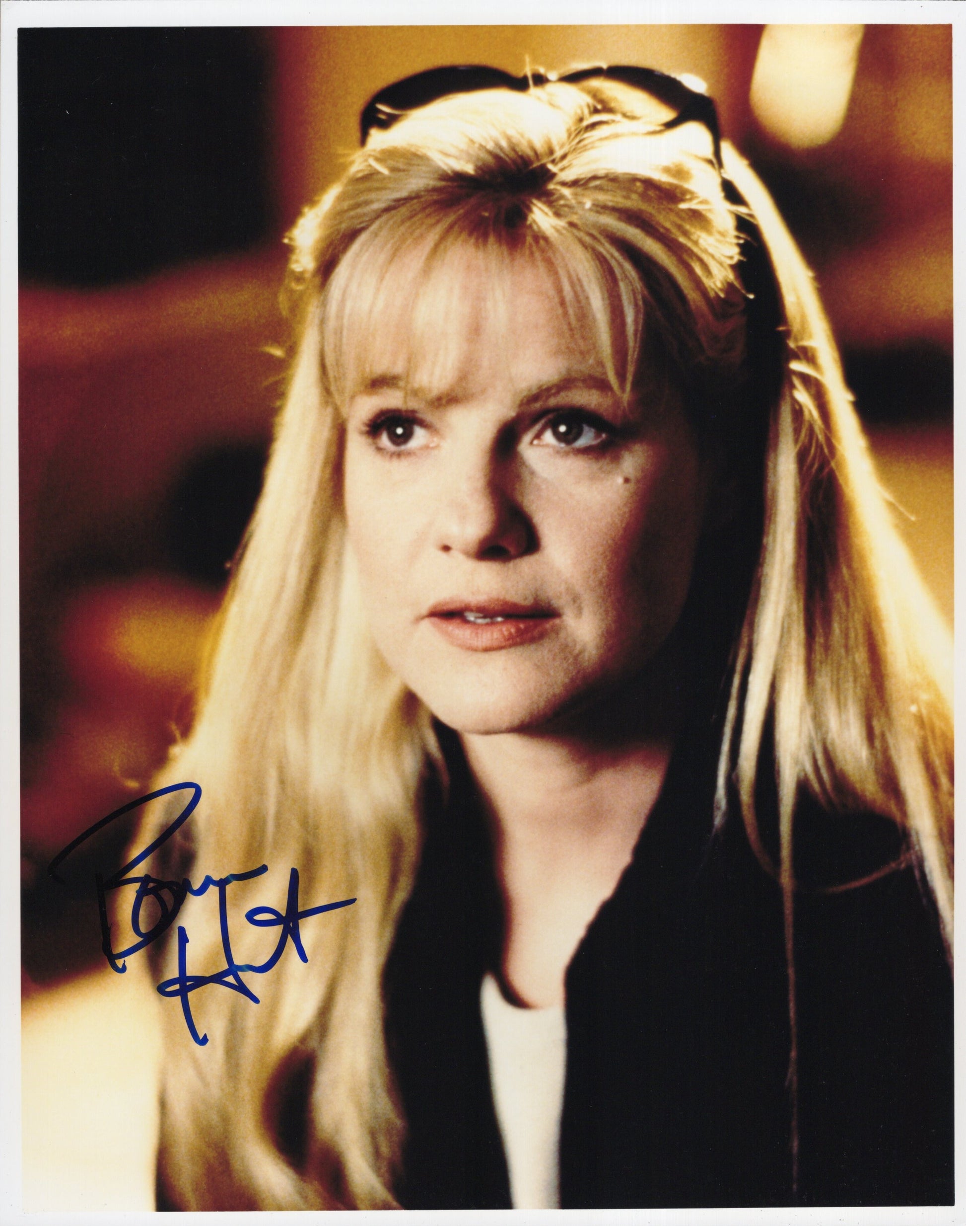 Bonnie Hunt Signed Photo 8x10, Bonnie Hunt Autograph in Cheaper By The Dozen in Black Top, PSA Letter Certified Authentic