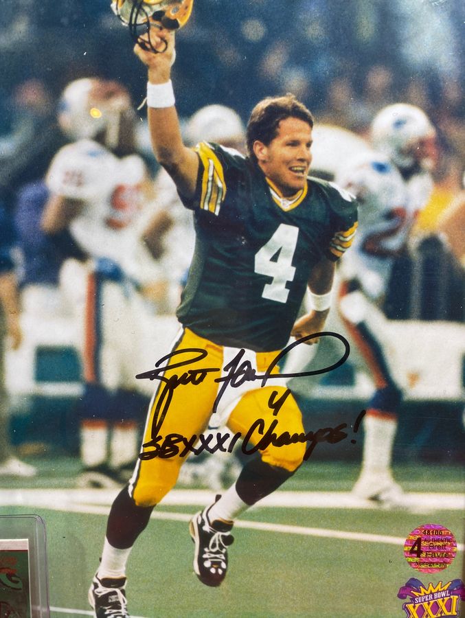 Brett Favre #4 Signed Framed Photo w/ Game-Worn Jersey Card Certified