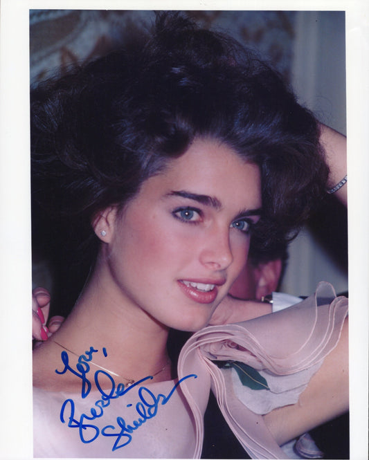 Brooke Shields Signed Photo 8x10, Personalized "Love", Shields Autograph