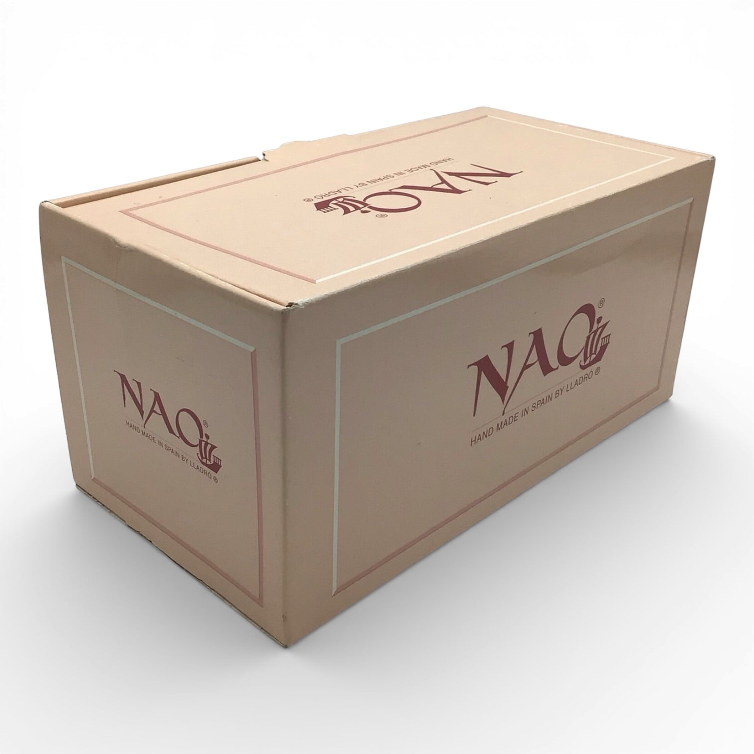 Camison Con Linterna 1111 Porcelain Figurine - NAO by Lladro Made in Spain