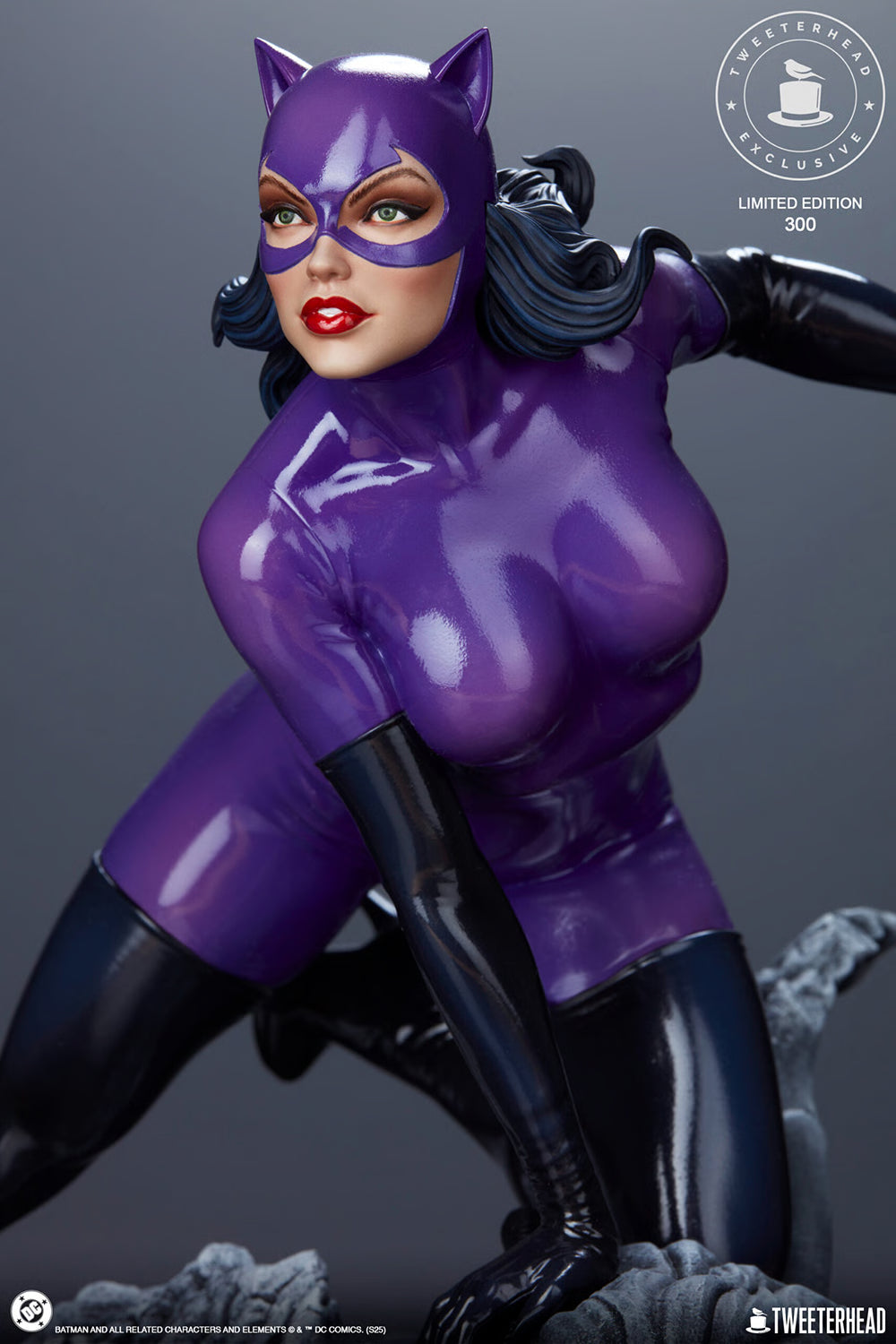 Catwoman (Purple Edition) - DC Comics - Tweeterhead 1/6 Scale Statue