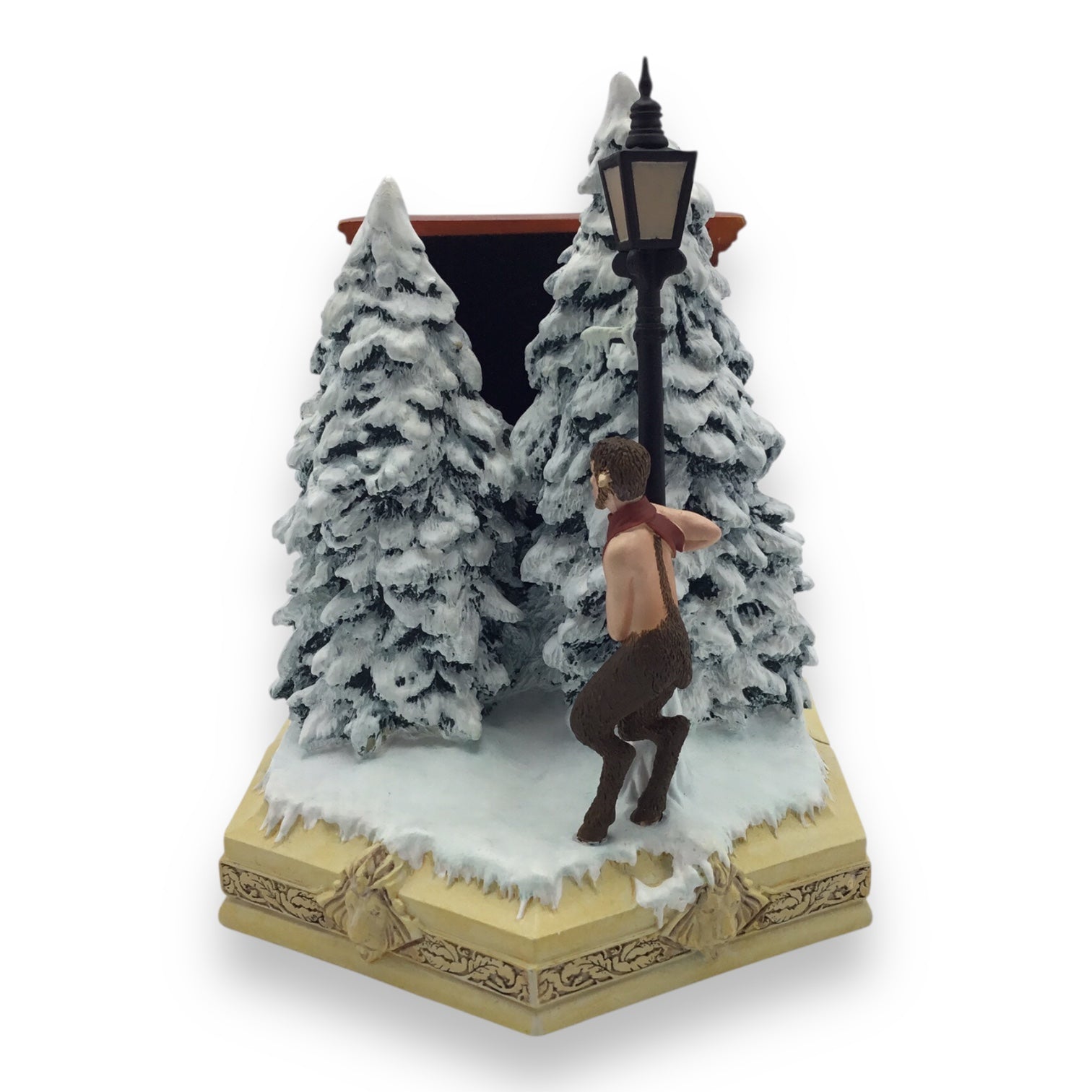 Chronicles of Narnia: The Lion, The Witch, and The Wardrobe Bookends