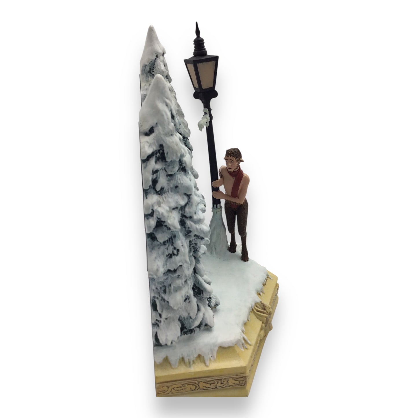 Chronicles of Narnia: The Lion, The Witch, and The Wardrobe Bookends