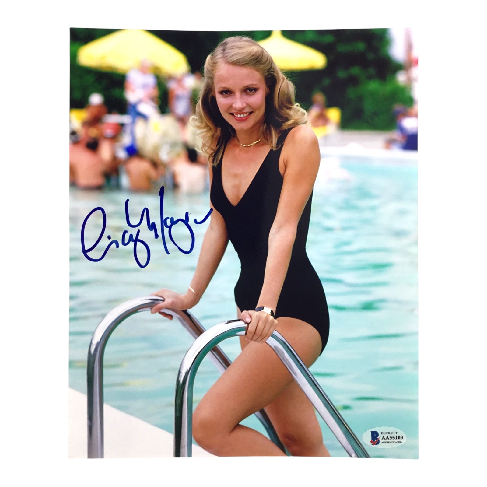 Cindy Morgan Signed 8x10 Caddyshack Photo (Beckett Certified)