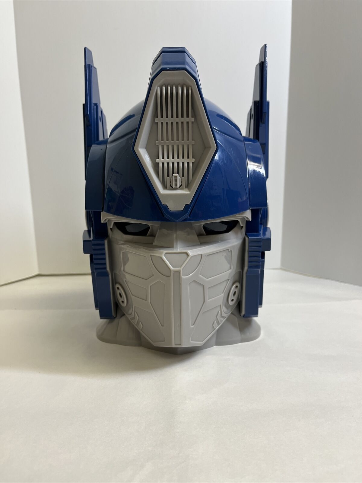 Cinemark Transformers Rise of Beasts Plastic Popcorn Bucket Optimus Prime LED