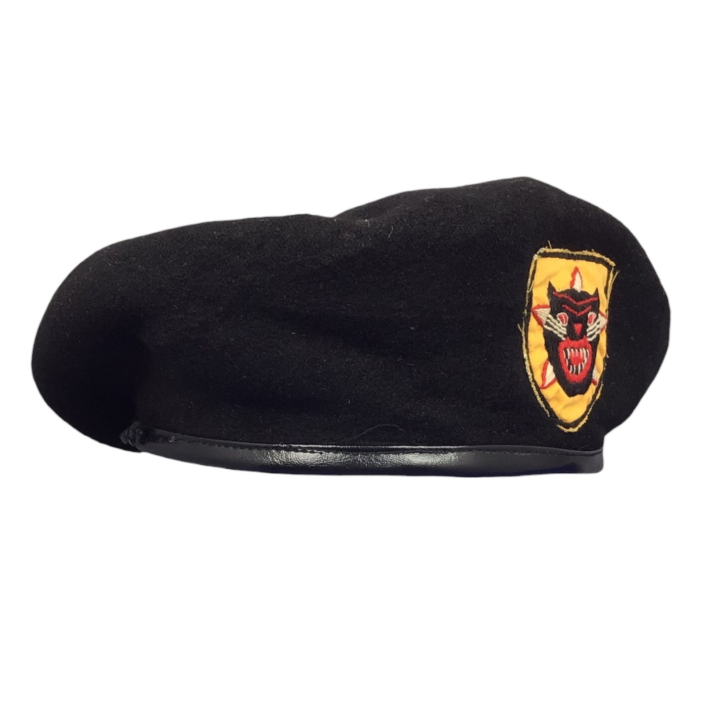 Complete U.S. Vietnam War M1 Helmet South Vietnamese Ranger (Biệt Động Quân) w/ Matching Beret