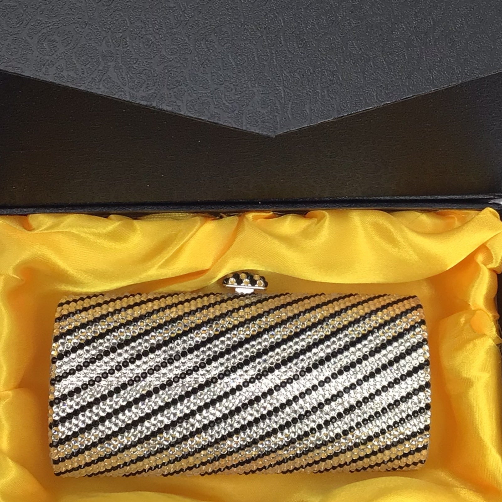 Crystal Covered Clutch in White Black Silver w/ Box & Strap