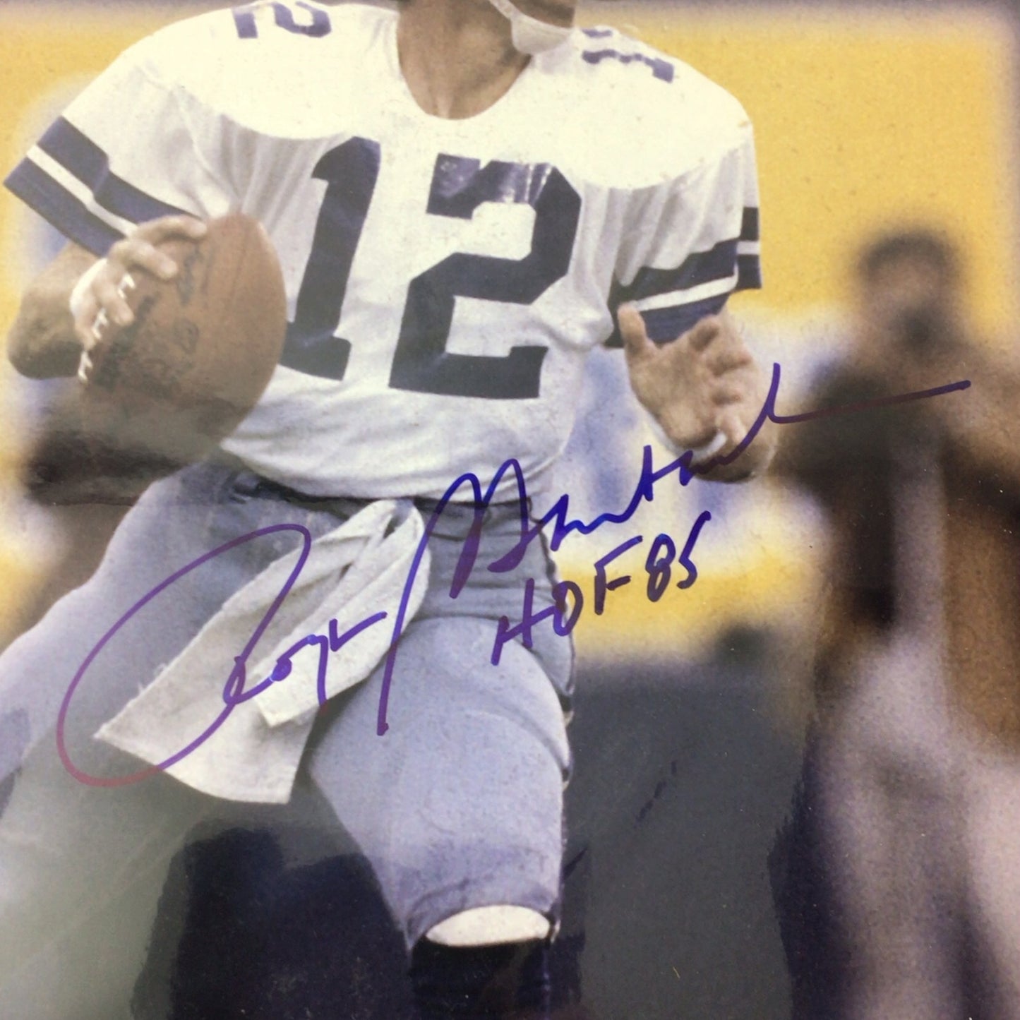Roger Staubach Dallas Cowboys Signed 20x16 Photograph - JSA Certified